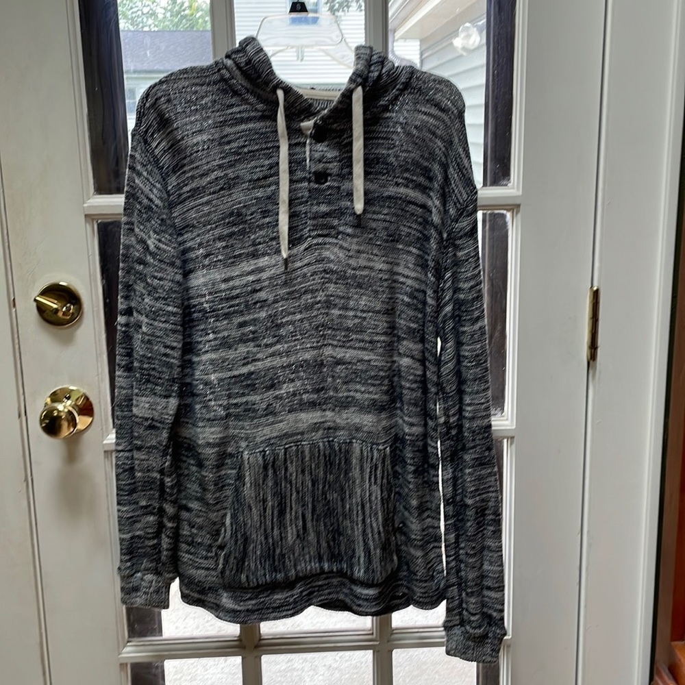 Unisex hooded sweatshirt